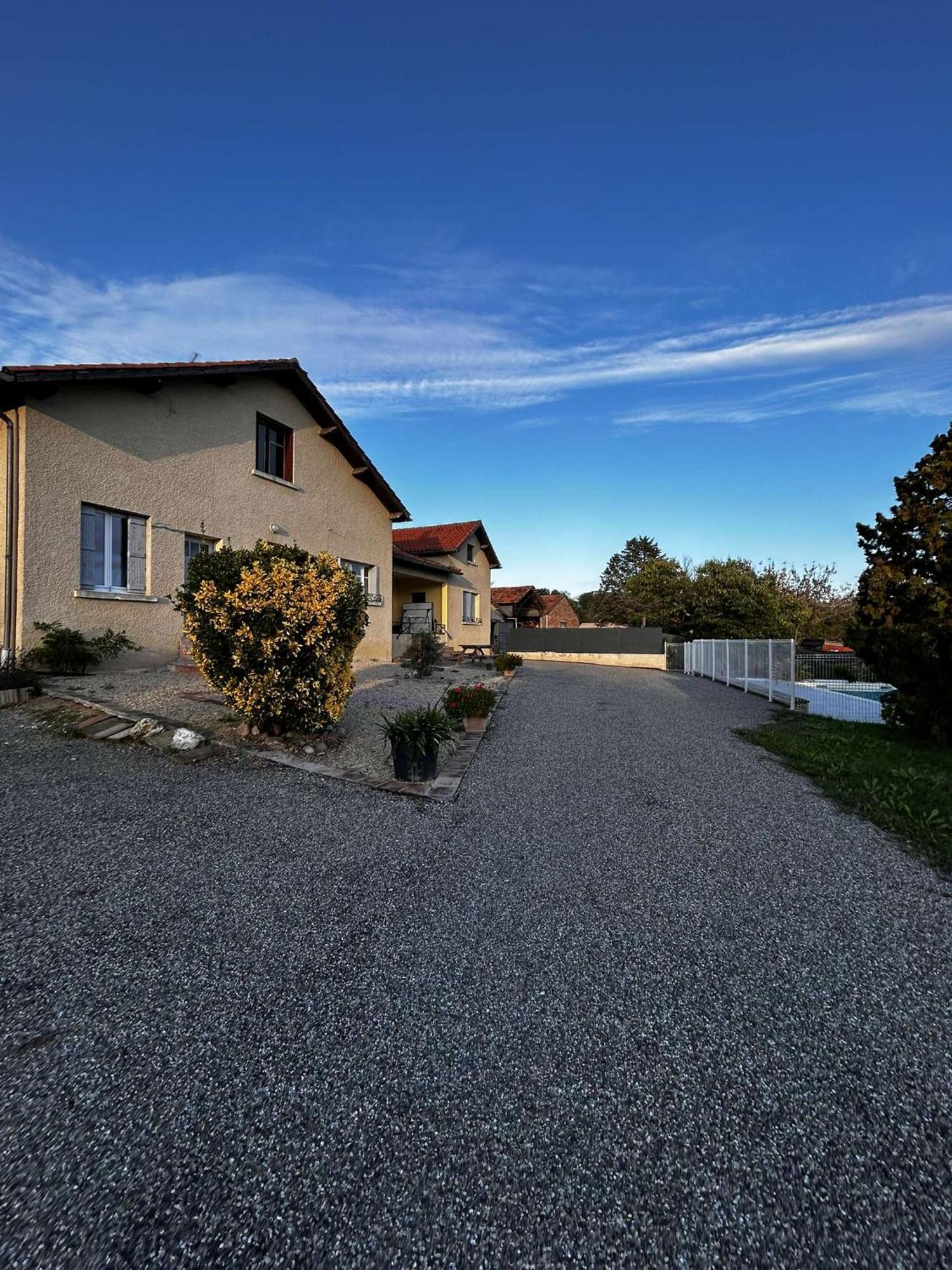 Gite La Garrigue Montbarla ภายนอก รูปภาพ
